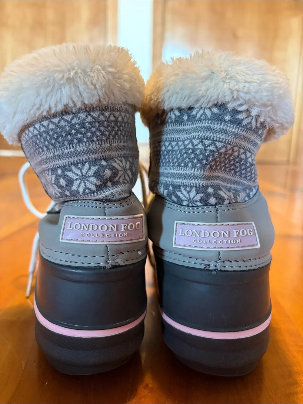 London Fog Kids Winter Boots - Size 1